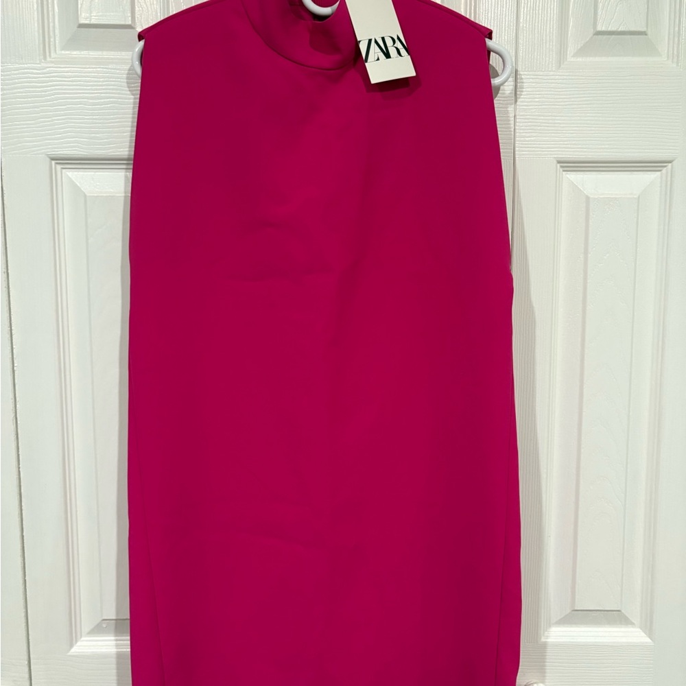 Zara Women's Fuchsia Tank Top